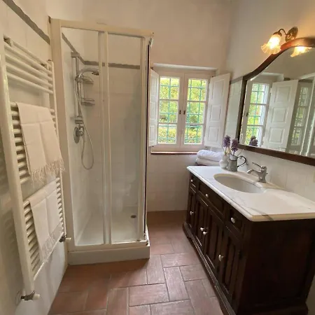 Дом отдыха Casa Spaziosa In Caratteristico Paesino Di Alta Collina *