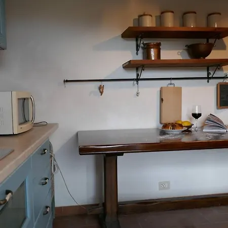 Дом отдыха Casa Spaziosa In Caratteristico Paesino Di Alta Collina